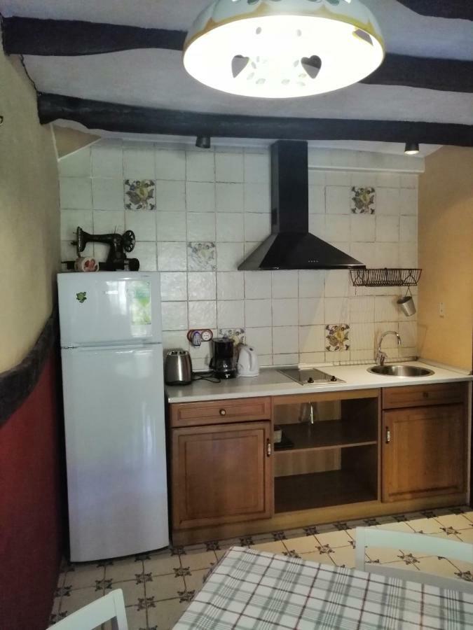 Iturbe1 Apartment Busturia Bagian luar foto
